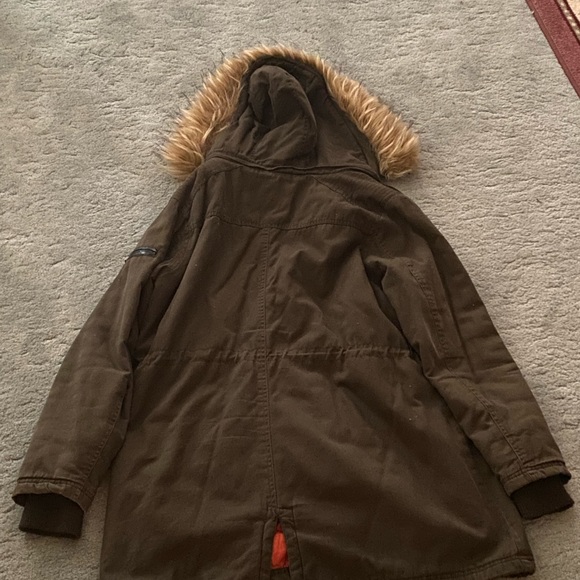 Dress Barn Women’s XL Forest Green Winter Coat with Faux Fur Hood - Picture 8 of 10